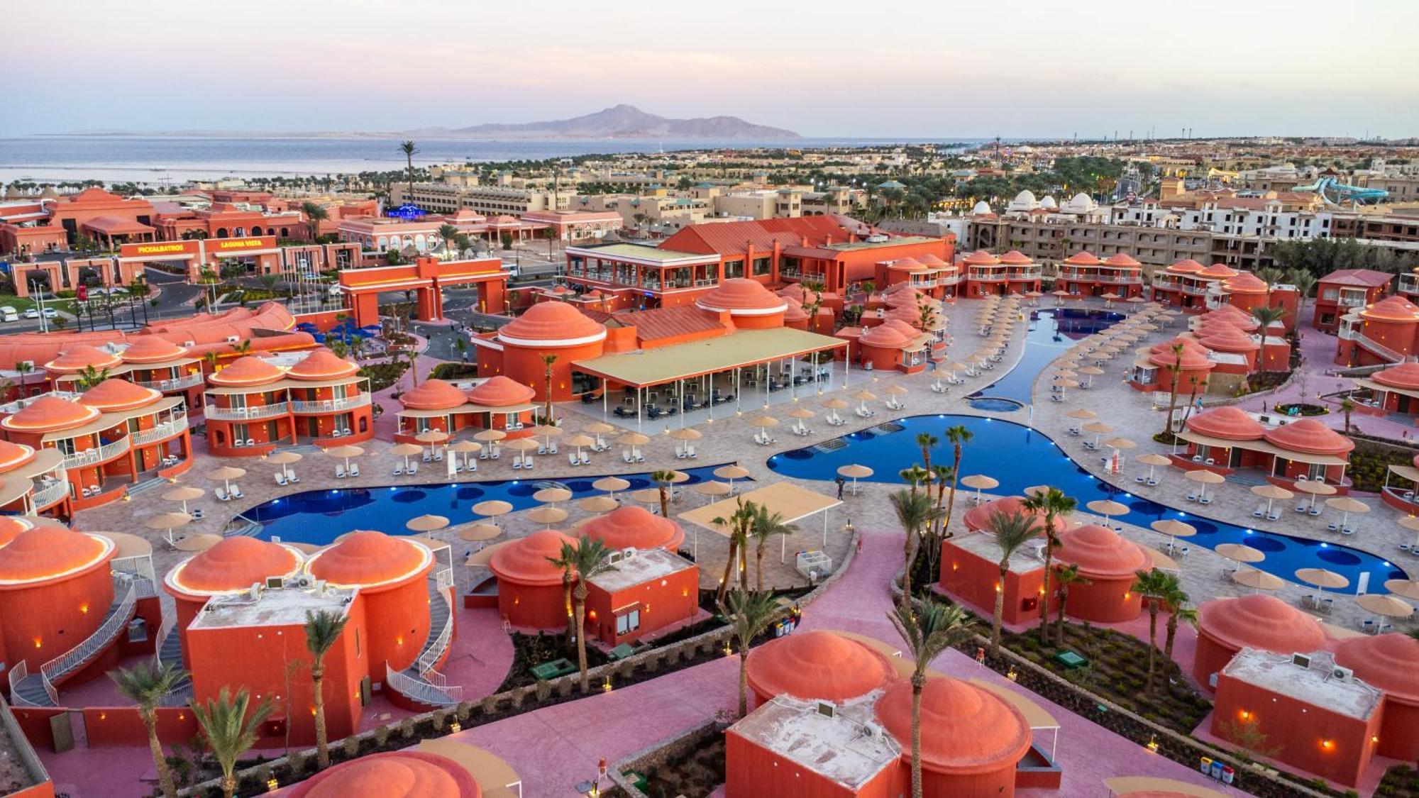 Pickalbatros Laguna Club Resort Sharm El Sheikh Екстериор снимка Aerial view of the resort