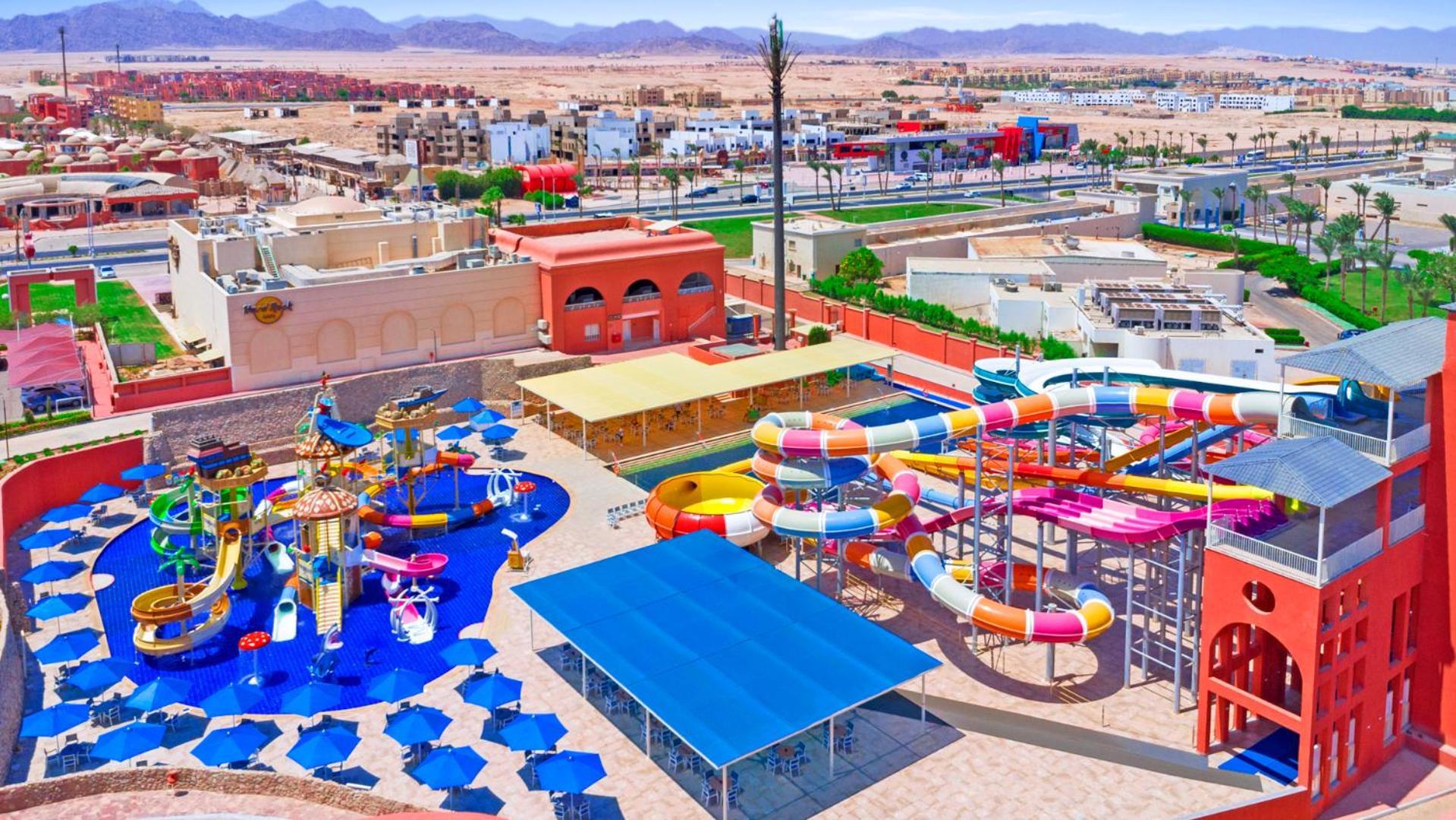 Pickalbatros Laguna Club Resort Sharm El Sheikh Екстериор снимка Aerial view of Splash Jungle Water Park
